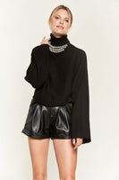 Mock neck wide sleeves top