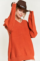 PLUS SIZE V-NECK OVERSIZED SWEATER