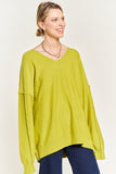 PLUS SIZE V-NECK OVERSIZED SWEATER